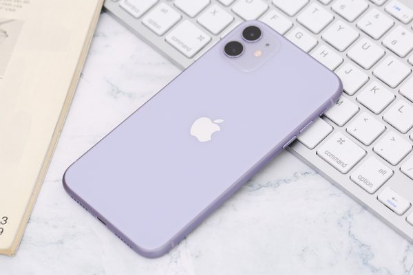 Điện thoại iPhone 11 64GB | Thiết kế cụm camera kép ở mặt sau