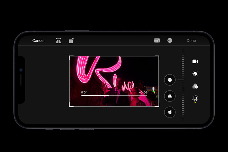 Quay video chất lượng ngay cả trong điều kiện ánh sáng yếu | iPhone 12
