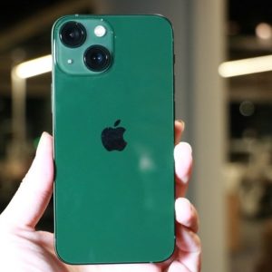 Sắc xanh tươi mới - iPhone 13 mini 128GB Xanh lá